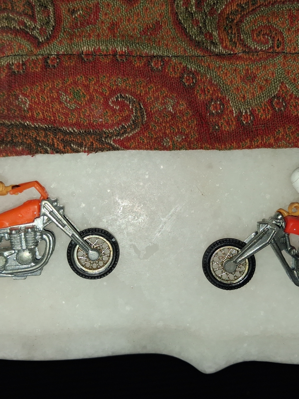 Vintage 1971 MINT Rumblers Reveloution Choppers With Figures. Great Shape - Picture 10 of 13